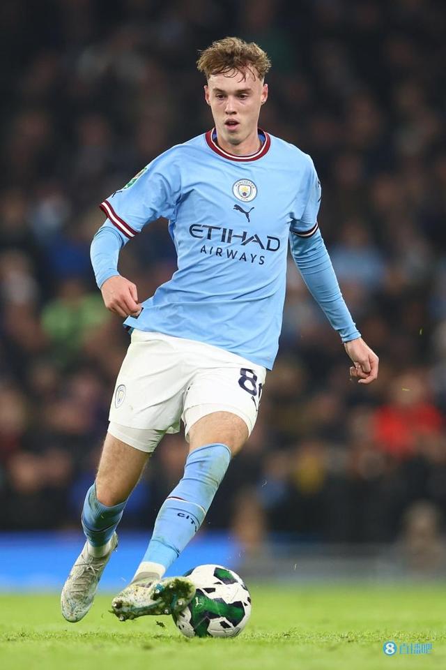 半场战报：柏太阳神0-3广岛三箭，热尔曼-良破门，东俊希建功