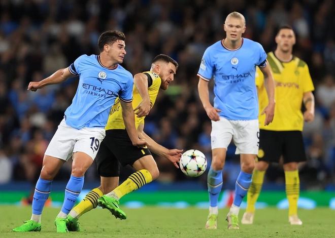 早报：内讧？卖个破绽罢了！