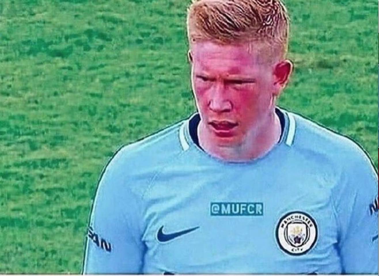 英媒：若塔两个孩子将在周末利物浦vs狼队的比赛中担任球童（英媒：若塔的两个孩子将于本周末利物浦对阵狼队时出任球童）