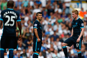 伊劳拉：我们和曼联都是攻强于守，双方踢得非常开放（伊劳拉：我们与曼联攻强守弱，比赛将十分开放）